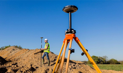 RTK與全站儀有哪些區別？兩者優缺點對比